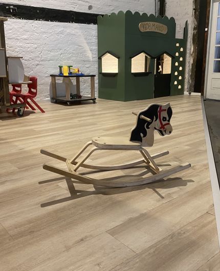 Timberman støtter op omkring bæredygtig børnemøbellinje