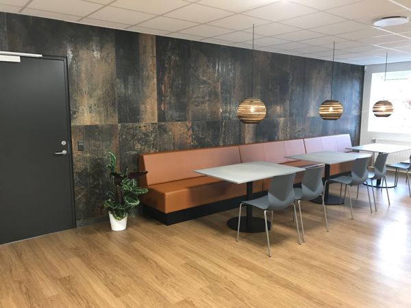Kantine med Wicanders Hydrocork Elegant Oak
