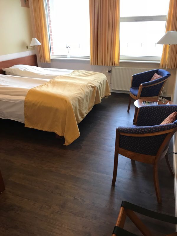 Hotelværelse med Wicanders Hydrocork Century Morocco Pine